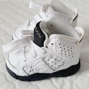 Nike Jordan  Retro Alligator Baby Toddler Size 2C